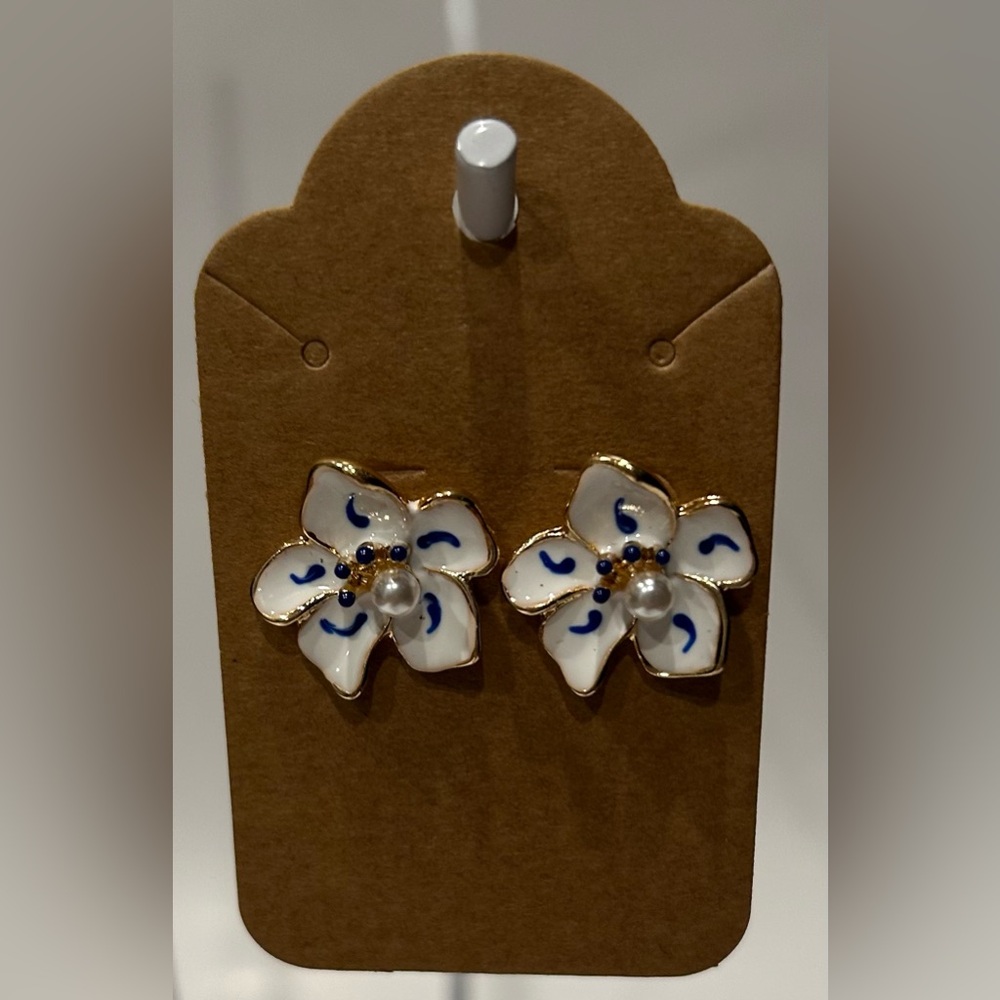 Floral Gold/Blue/White Earrings - Picture 3 of 3